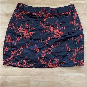 Forever 21 Black & Red Floral Satin MiniSkirt S Valentine’s Day Chinese New Year